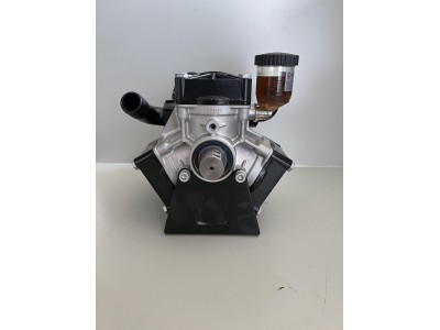 Membránszivattyú 3 membrános univerzális tengelyvéggel (AR 115 bp SP blueflex)