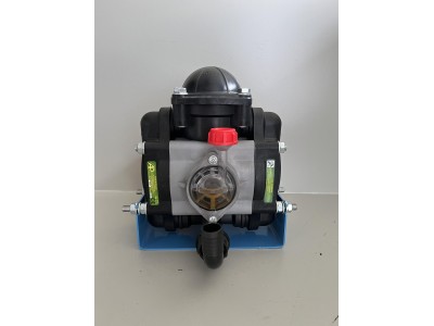 Membránszivattyú 2 membrános 6 bordás tengelyvéggel (P-100)