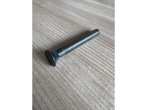 Kétoldalt lapolt csavarok