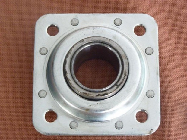 ST-740 bearing